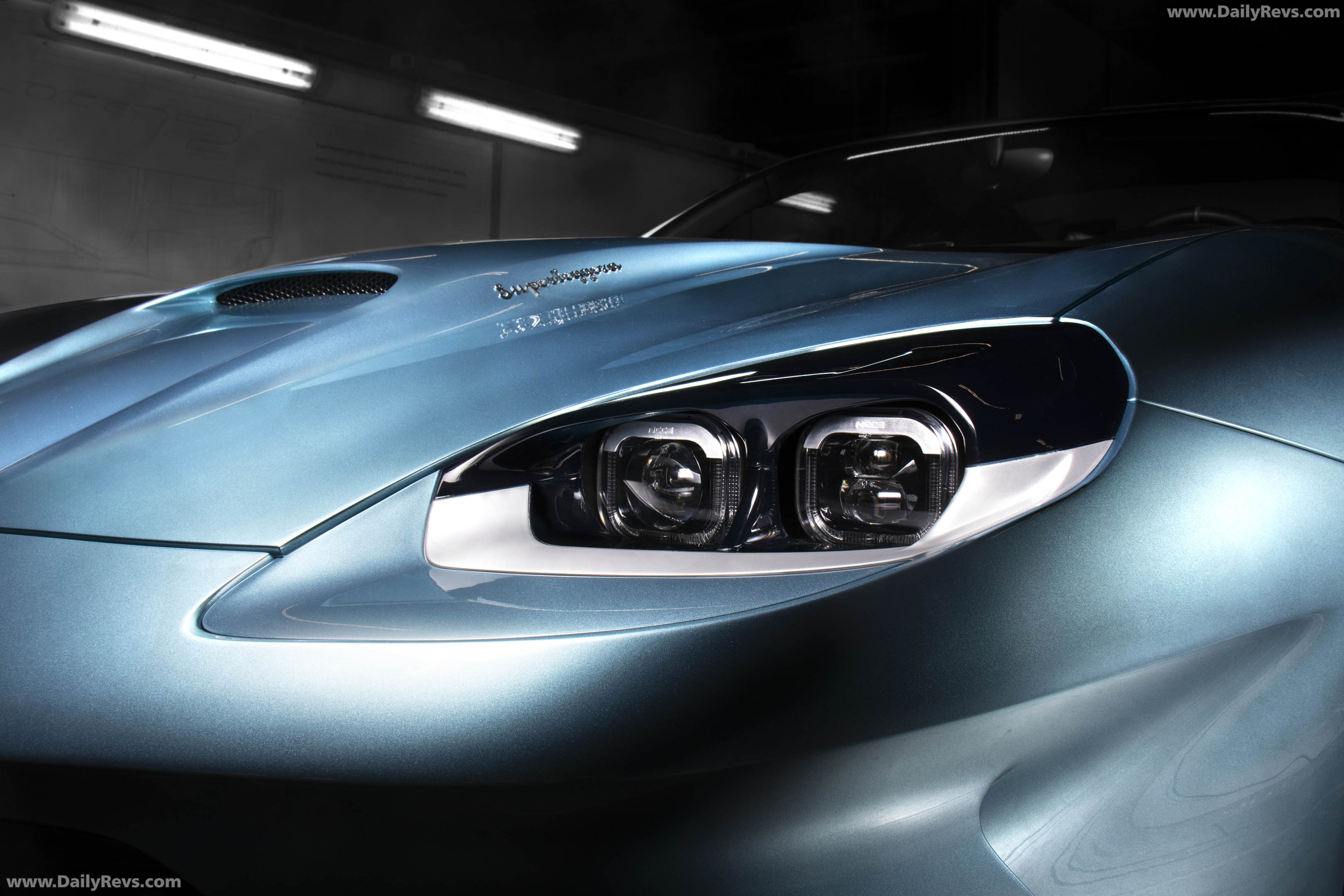 2025 Touring Superleggera Veloce12 Azzurro Cielo Exterior